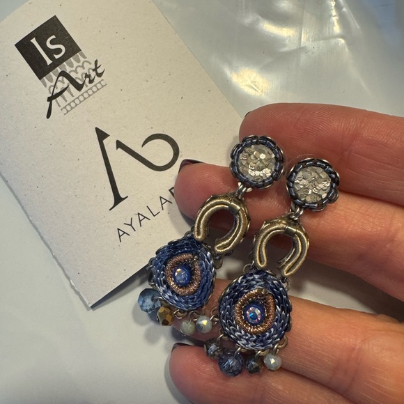 Ayalabar Bluish-purple crystal and Gold tone Beaded Earrings - Picture 4 of 5